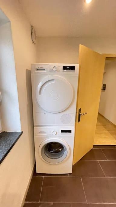Shine Apartment Schwarzenfeld Екстериор снимка