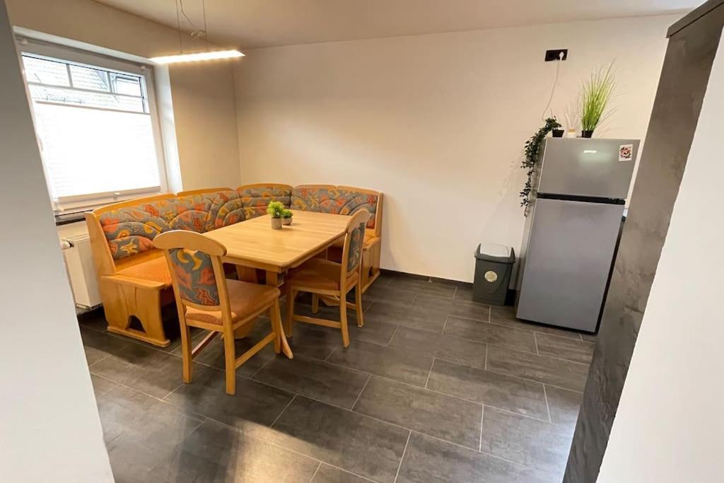 Shine Apartment Schwarzenfeld Екстериор снимка