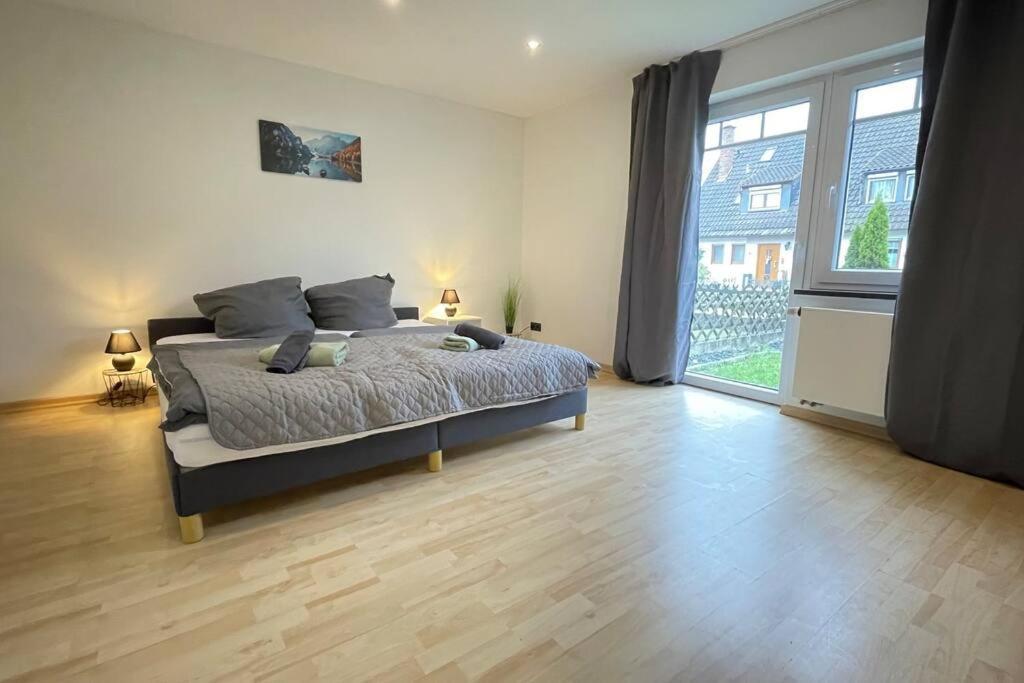 Shine Apartment Schwarzenfeld Екстериор снимка
