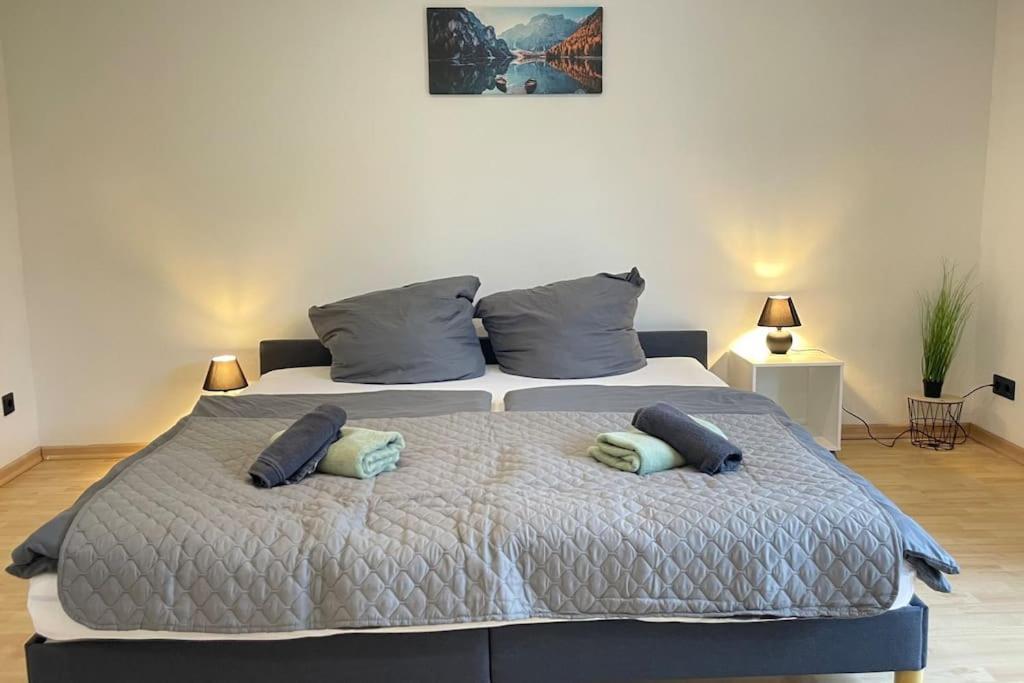 Shine Apartment Schwarzenfeld Екстериор снимка